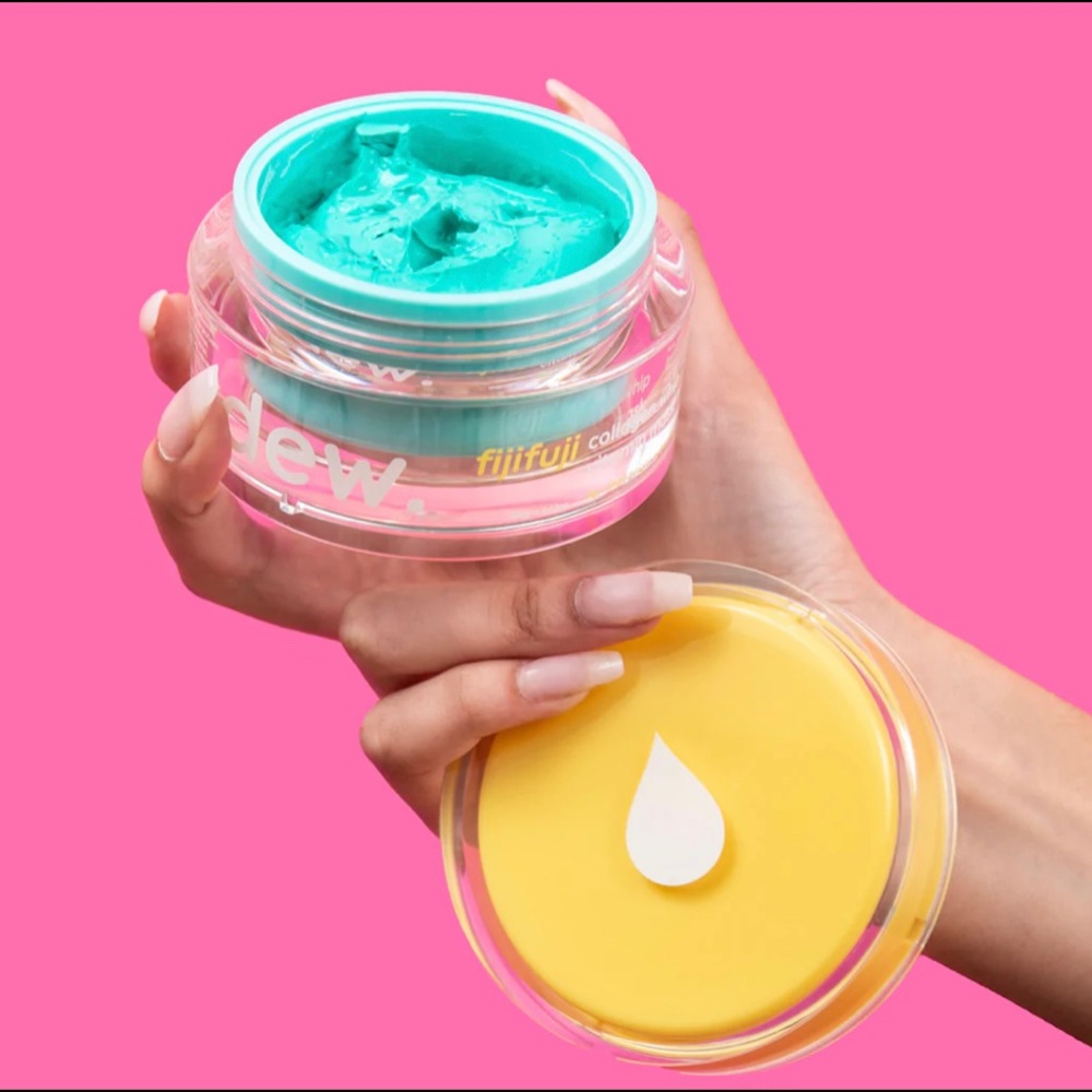 🌸DEW OF THE GODS - FIJIFUJI COLLAGEN VITAMIN MASK🌸